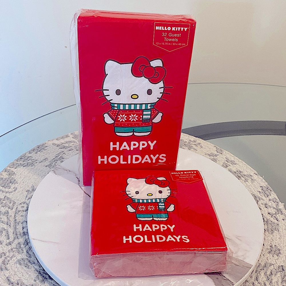 🎄🎀Hello Kitty - Happy Holidays - Set of Guest Towels & Beverage Napkins